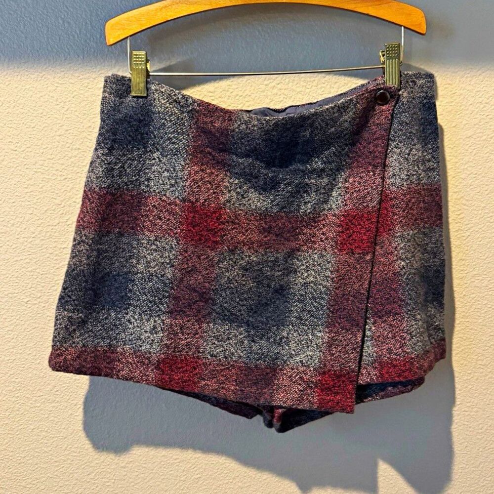 Free People Gray Red Plaid Tweed Wool Lined Skort Button Closure Size 10